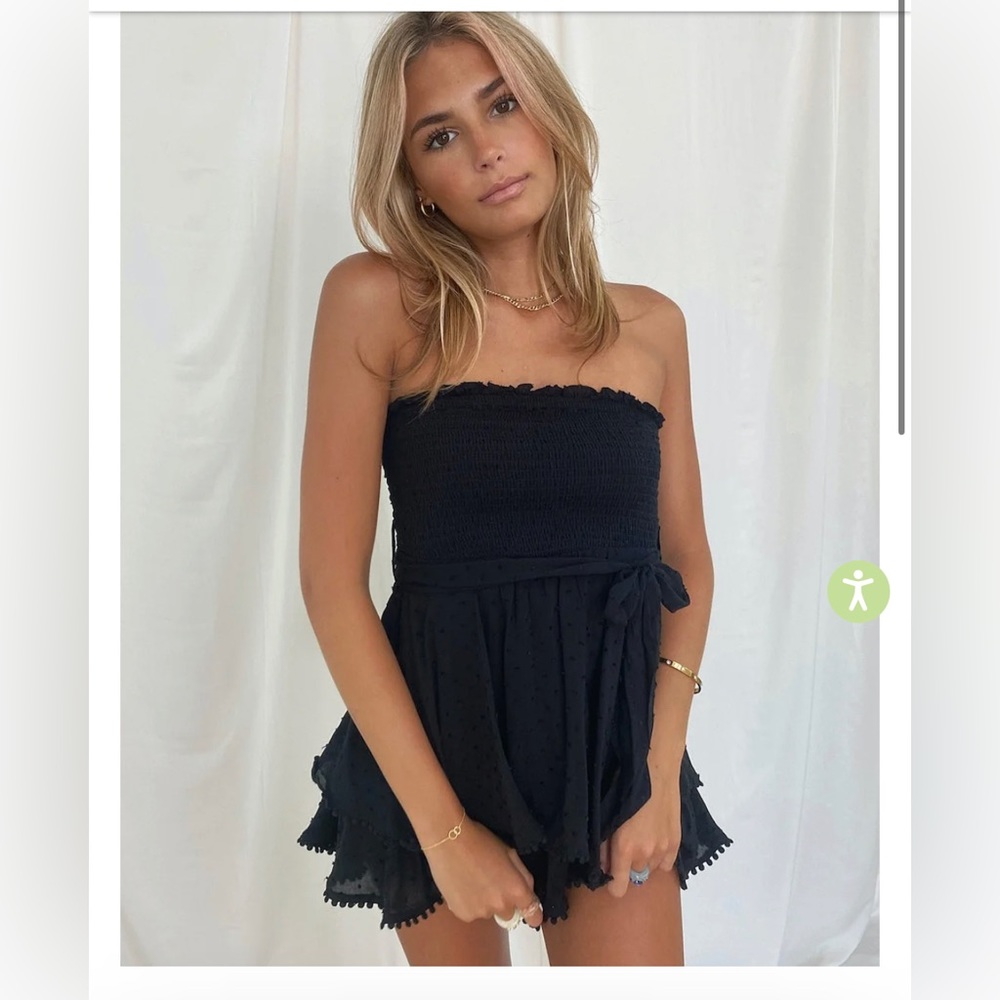 isabella’s cabinet romper. size small but also fits xs. barely worn